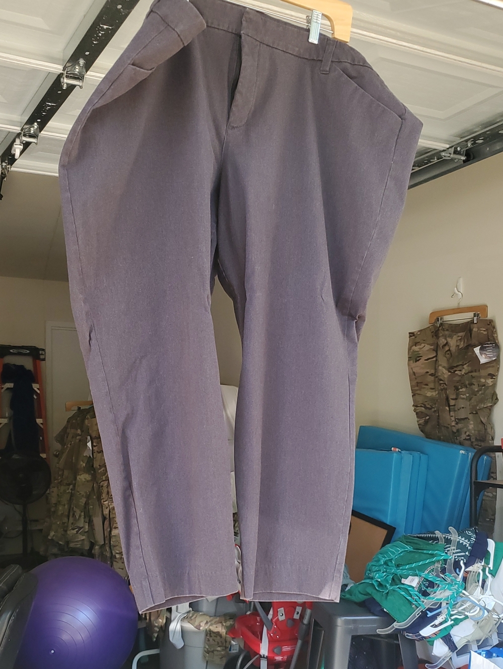 Womens Old Navy Pixie Dress Pants in Dark Charcoal